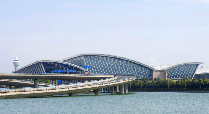 朗晟商业与上海浦东机场合作案例